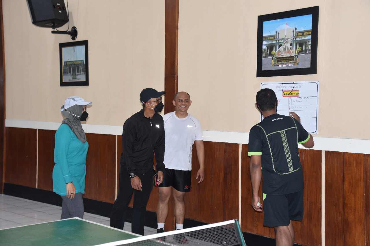 Sambut Hari Ulang Tahun Korem Ke-60, Prajurit Makutarama Adakan Lomba Tenis Meja